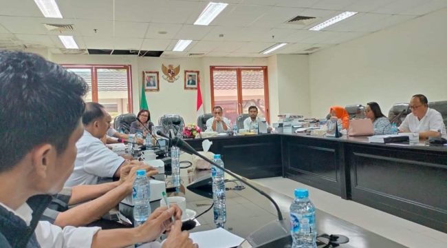 Foto : Rapat Dengar Pendapat (RDP)
Dewan Perwakilan Rakyat (DPRD) Provinsi Maluku. (Istimewa)